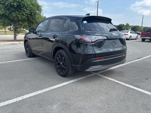 Crystal Black Pearl 2025 Honda HR-V Sport