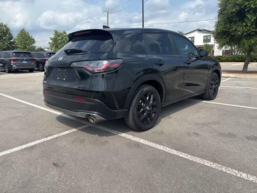 Crystal Black Pearl 2025 Honda HR-V Sport