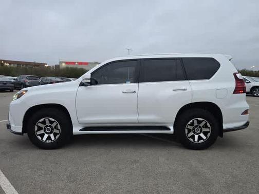 2022 Lexus GX 460 Base