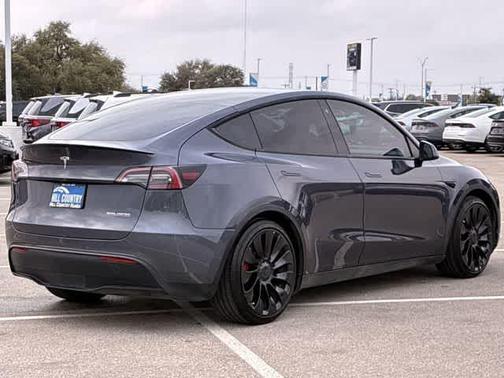 2022 Tesla Model Y Performance