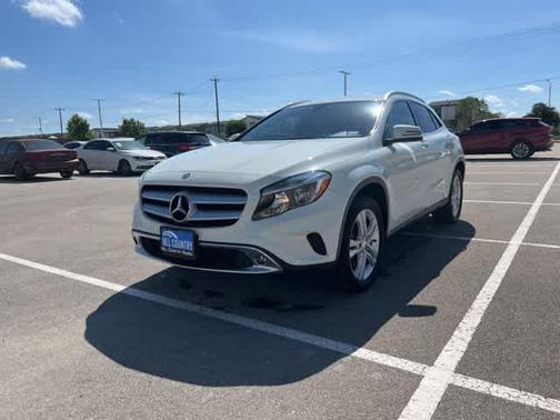 2017 Mercedes-Benz GLA 250 Base