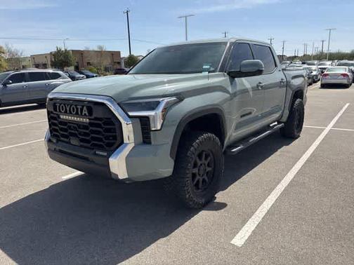 2022 Toyota Tundra SR5