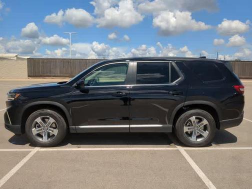 Crystal Black Pearl 2025 Honda Pilot EX-L