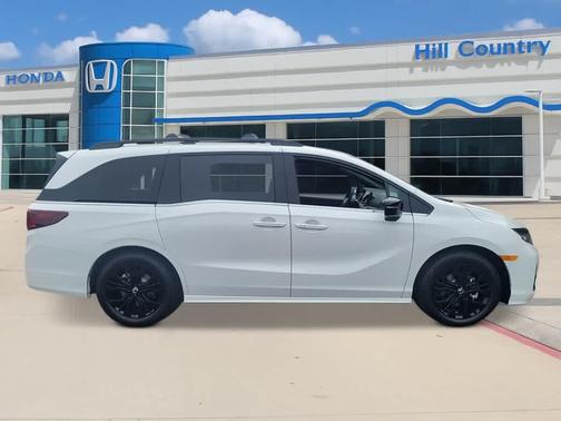 Platinum White Pearl 2027 Honda Odyssey SPORT-L