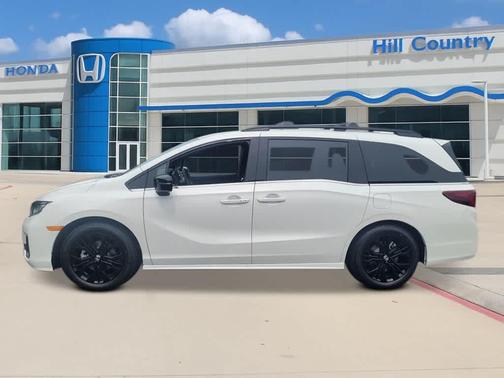 Platinum White Pearl 2027 Honda Odyssey SPORT-L