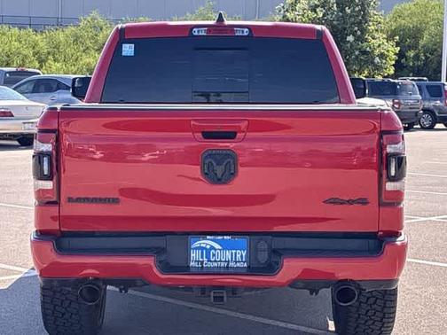 Flame Red Clearcoat 2020 RAM 1500 Laramie