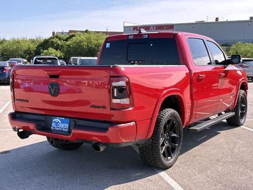 Flame Red Clearcoat 2020 RAM 1500 Laramie