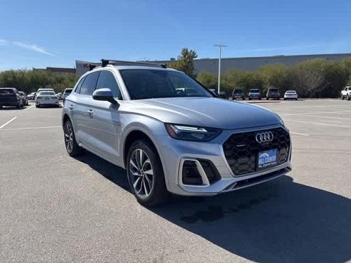 2023 Audi Q5 45 S line Premium Plus
