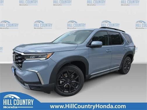 2025 Honda Pilot TOURING+