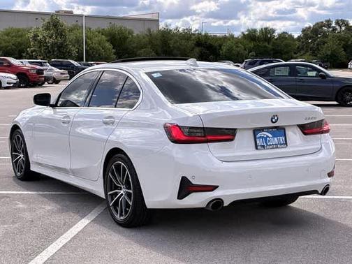 Alpine White 2021 BMW 330e 330e