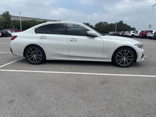 Alpine White 2021 BMW 330e 330e