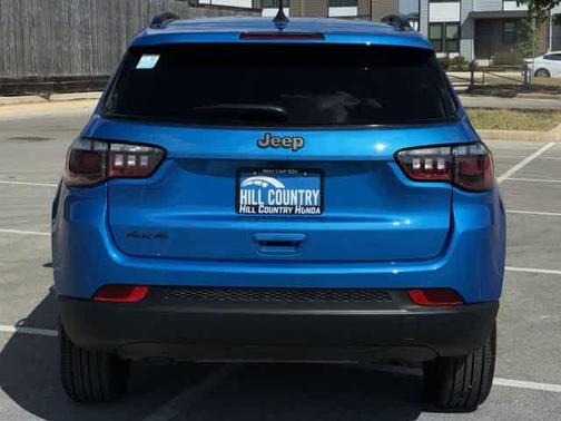 Hydro Blue Pearlcoat 2026 Jeep Compass Latitude