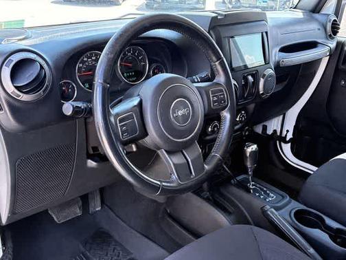 Bright White Clearcoat 2015 Jeep Wrangler Sport