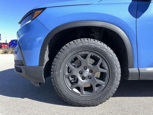 Sky 2025 Honda Pilot TrailSport