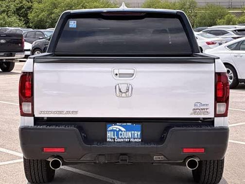 Platinum White Pearl 2023 Honda Ridgeline Sport