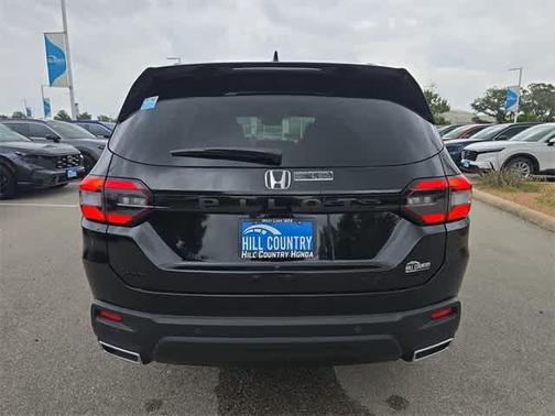 2025 Honda Pilot Black Edition