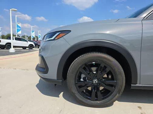 Urban Gray Pearl 2026 Honda HR-V Sport