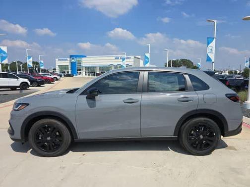 Urban Gray Pearl 2026 Honda HR-V Sport