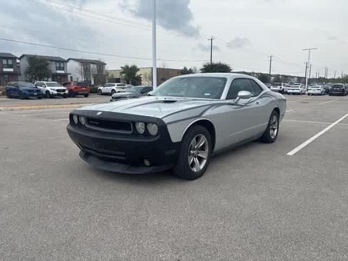 2009 Dodge Challenger SE