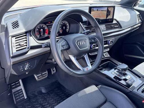 Florett Silver Metallic 2022 Audi SQ5 3.0T Premium Plus