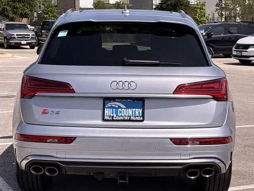 Florett Silver Metallic 2022 Audi SQ5 3.0T Premium Plus