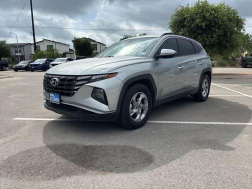 Shimmering Silver 2022 Hyundai TUCSON SEL