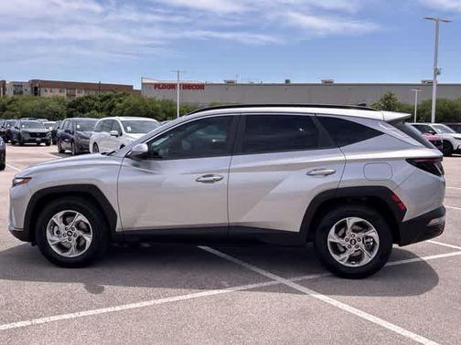 Shimmering Silver 2022 Hyundai TUCSON SEL