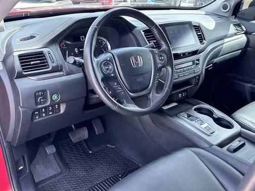 Radiant Red Metallic II 2022 Honda Ridgeline RTL-E