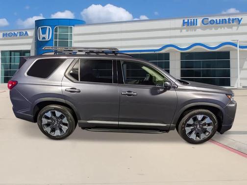 Modern Steel Metallic 2026 Honda Pilot Elite