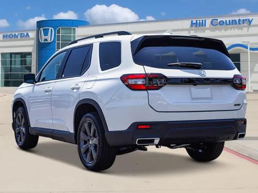 2025 Honda Pilot Sport