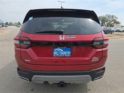 2025 Honda Pilot Touring