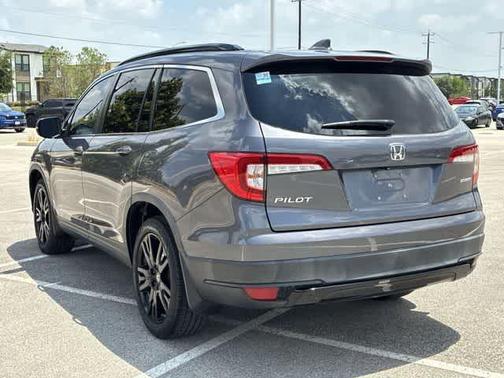 Modern Steel Metallic 2022 Honda Pilot Special Edition