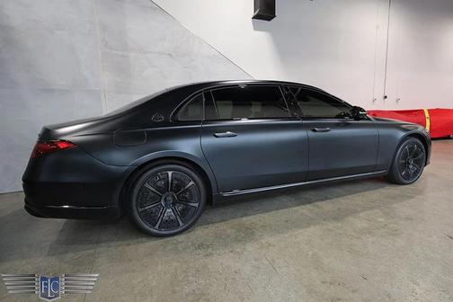 MANUFAKTUR Night Black Magno 2024 Mercedes-Benz Maybach S 580 4MATIC