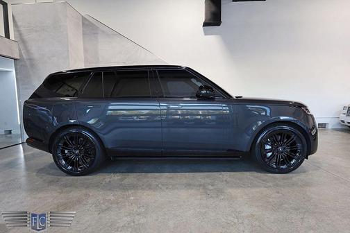 2023 Land Rover Range Rover P530 SE LWB 7 Seat