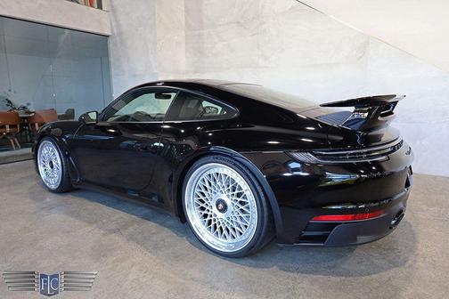2024 Porsche 911 Carrera GTS