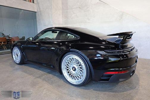 2024 Porsche 911 Carrera GTS