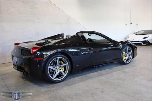 2013 Ferrari 458 Spider Base