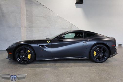 2014 Ferrari F12berlinetta Base