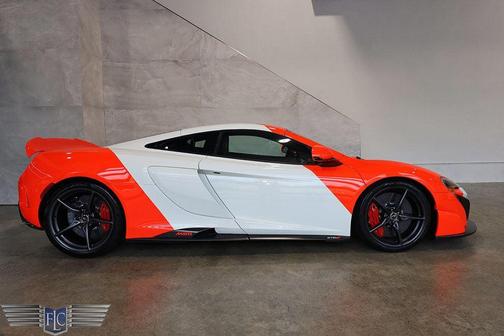 2016 McLaren 675LT Base