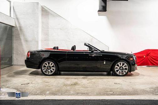 Black 2017 Rolls-Royce Dawn Convertible