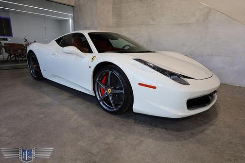 Bianco Avus 2014 Ferrari 458 Italia Base
