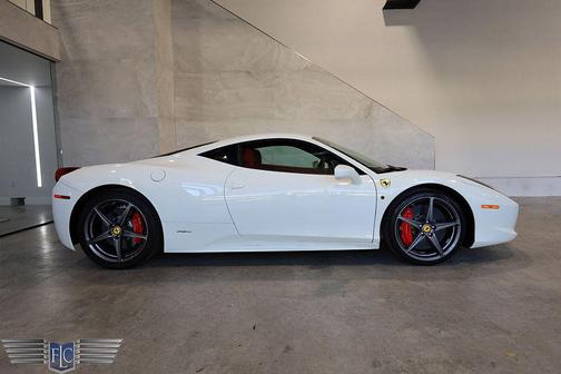 Bianco Avus 2014 Ferrari 458 Italia Base