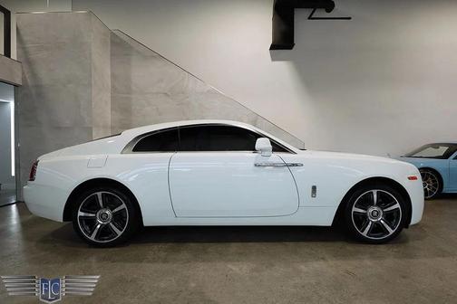 English White 2015 Rolls-Royce Wraith 2dr Coupe