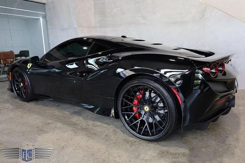 BLACK 2020 Ferrari F8 Tributo Base
