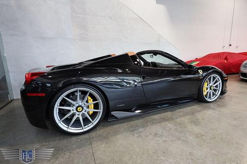 Nero Daytona 2013 Ferrari 458 Spider Base