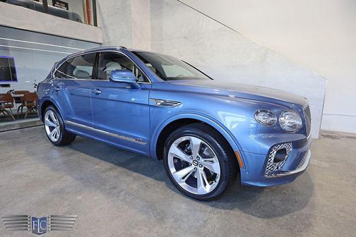 2022 Bentley Bentayga V8