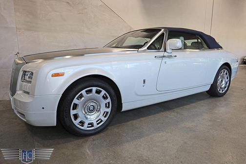 2017 Rolls-Royce Phantom Drophead Coupe