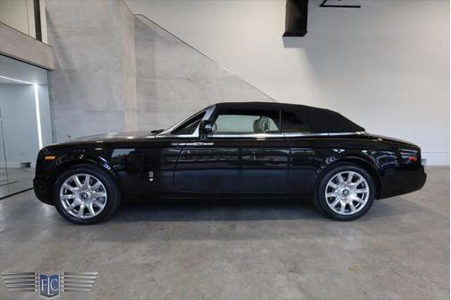 2014 Rolls-Royce Phantom Drophead Coupe 2dr Drophead