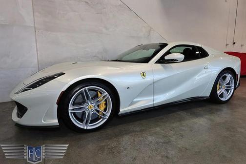 Bianco Italia 2021 Ferrari 812 GTS Convertible