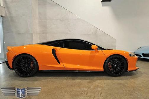 2022 McLaren GT Coupe